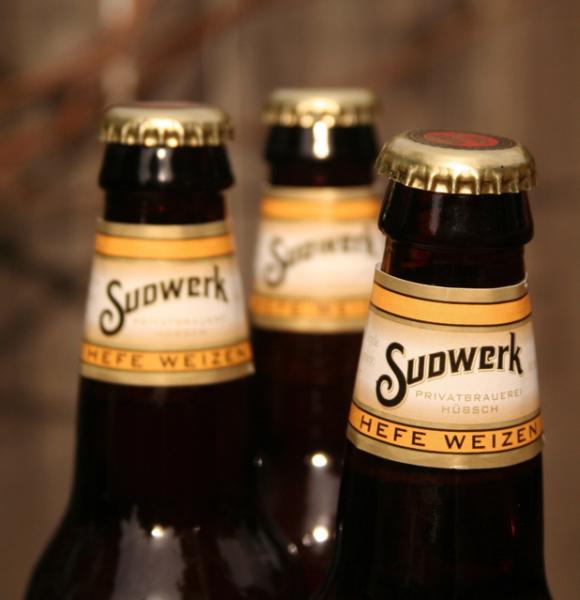 Sudwerk Hefeweizen from Sudwerk Privatbrauerei — photo 1 of 4